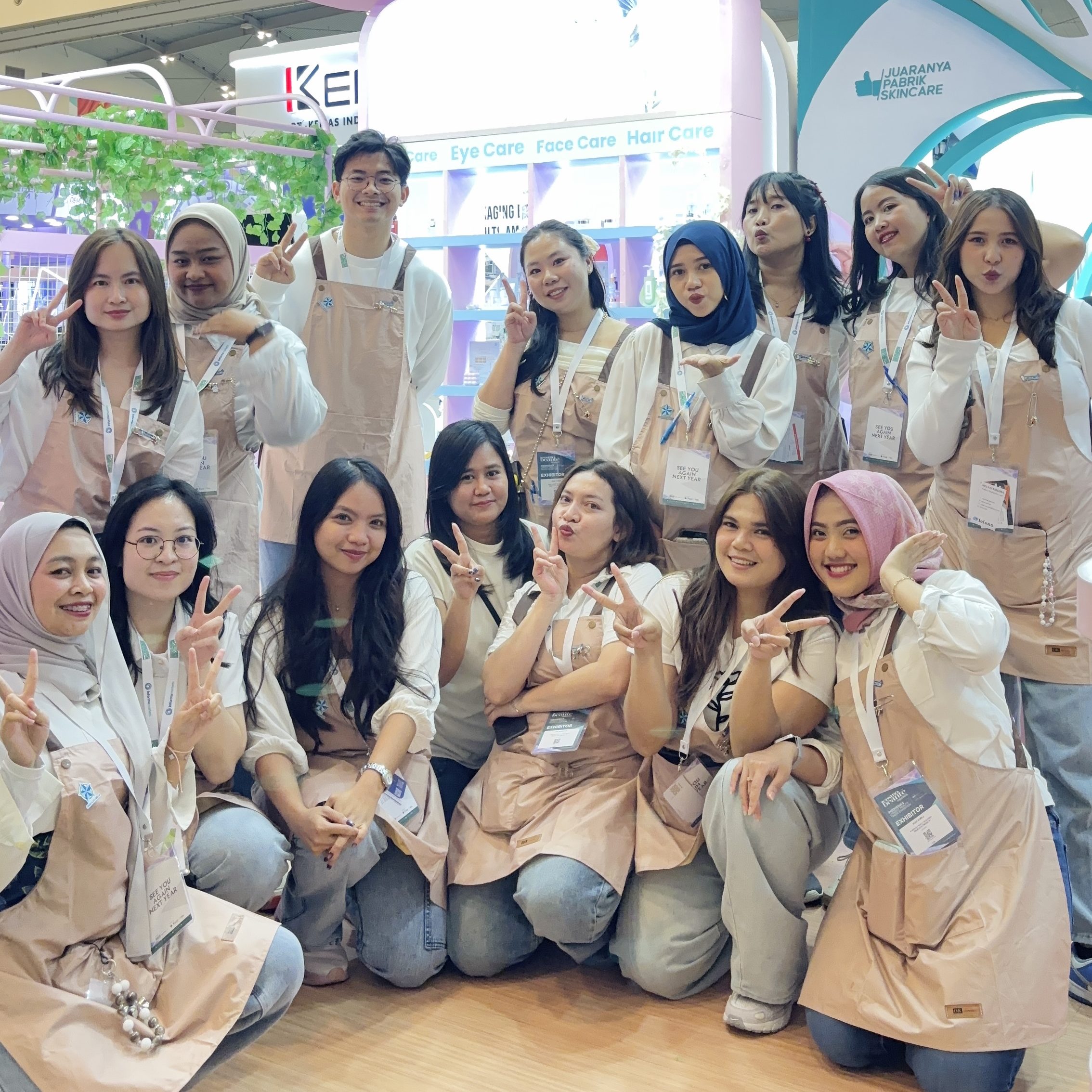 Sukses di Cosmobeauté 2025: Sinar Alfa Omega Buktikan Maklon Kosmetik Bisa Fun dengan Konsep 'Playtopia' | Jasa Maklon Skincare Kosmetik Parfum Terbaik di Jakarta dan Tangerang | Sinar Alfa Omega