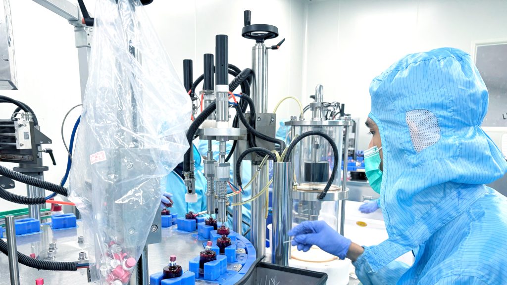 Rekomendasi Maklon Parfum: Saatnya Punya Brand Parfum Sendiri! | Jasa Maklon Parfum Terbaik dan Terpercaya di Jakarta dan Tangerang | Sinar Alfa Omega 