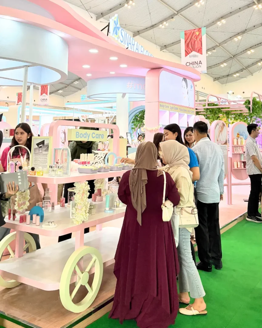 Sinar Alfa Omega at Cosmobeauté Indonesia 2025 (3)